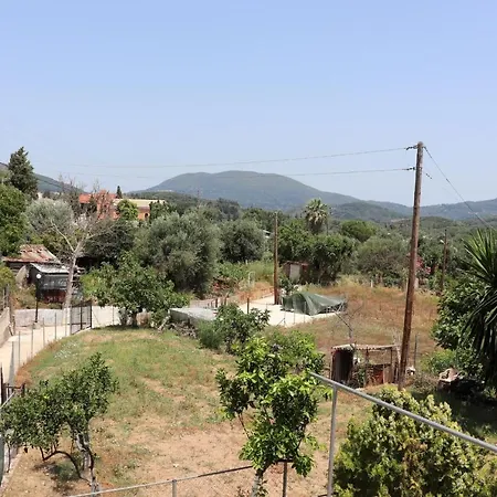 بيت للعطل Dimitra