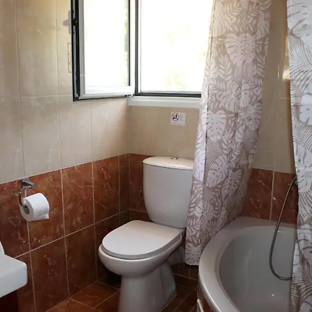 بيت للعطل Dimitra